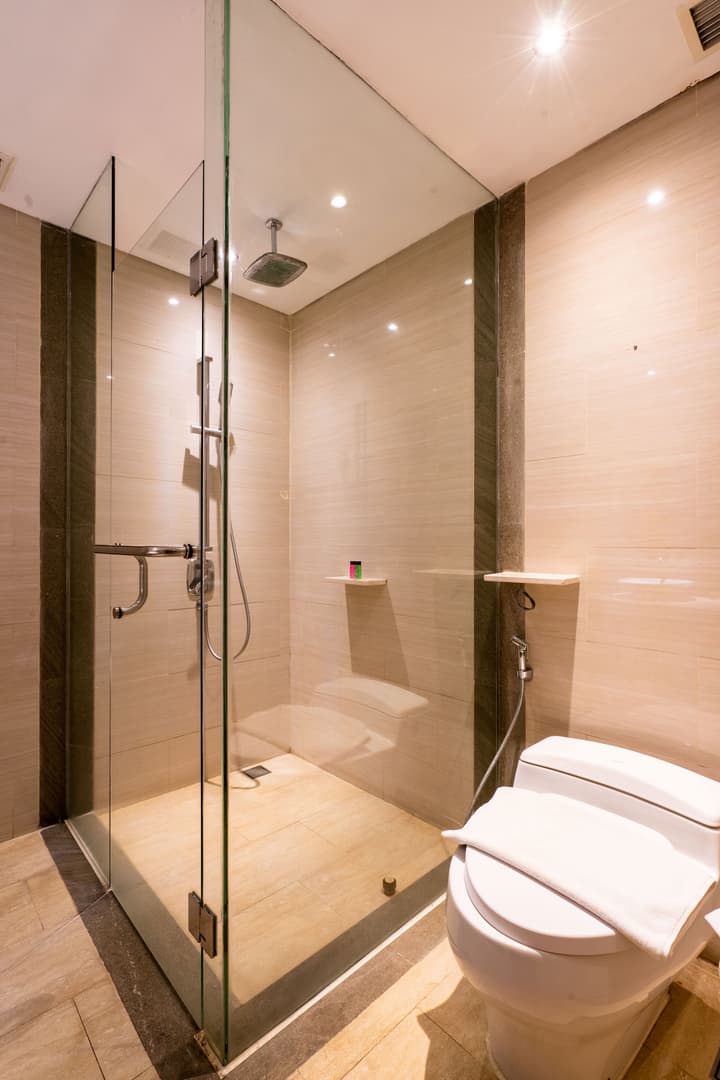 VOUK Hotel & Suites