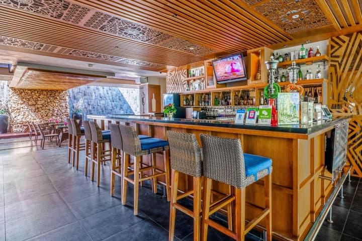 VOUK Hotel & Suites