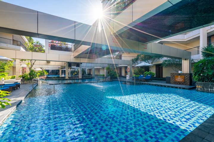 VOUK Hotel & Suites