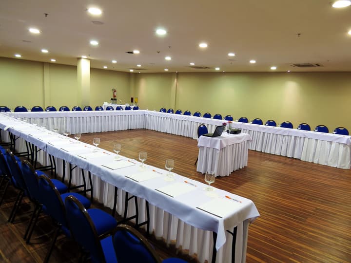 Hotel Intercity Manaus
