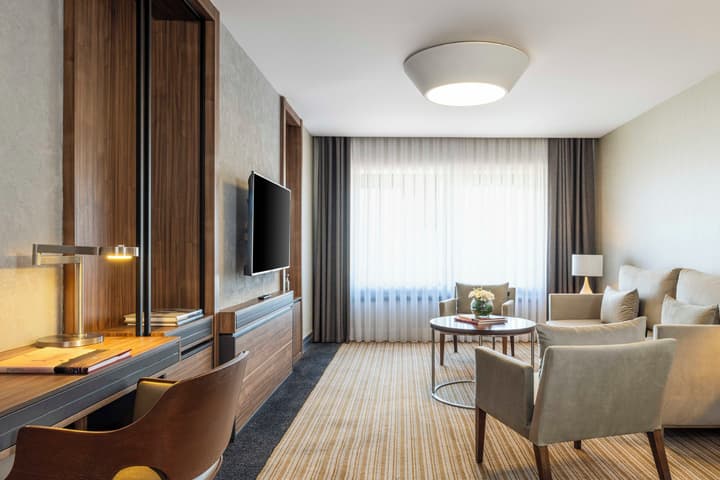 Ramada Plaza by Wyndham Istanbul Tekstilkent