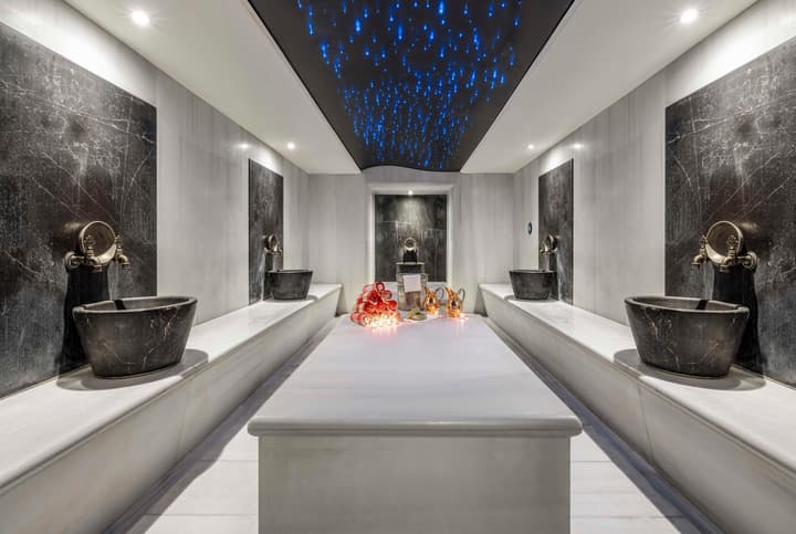 Ramada Plaza by Wyndham Istanbul Tekstilkent