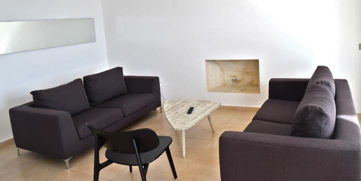 Amphora Hotel & Suites