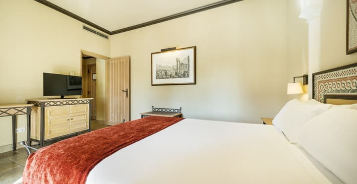 Hotel ILUNION Mérida Palace