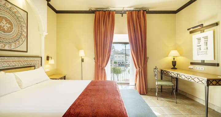 Hotel ILUNION Mérida Palace