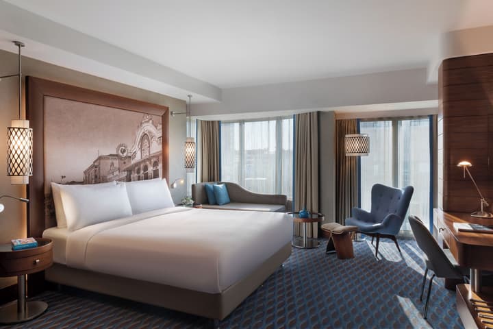 Renaissance Izmir Hotel