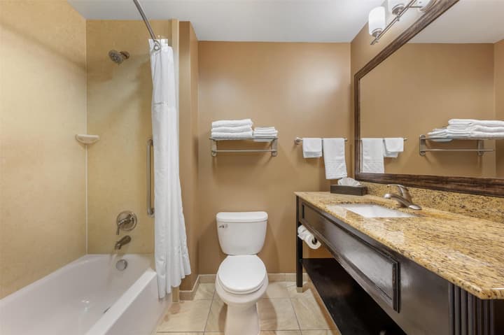 Best Western Plus College Park Hotel