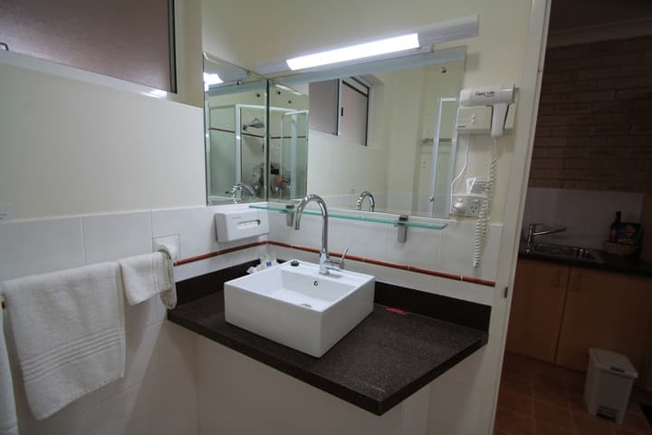 Aston Hill Motor Lodge