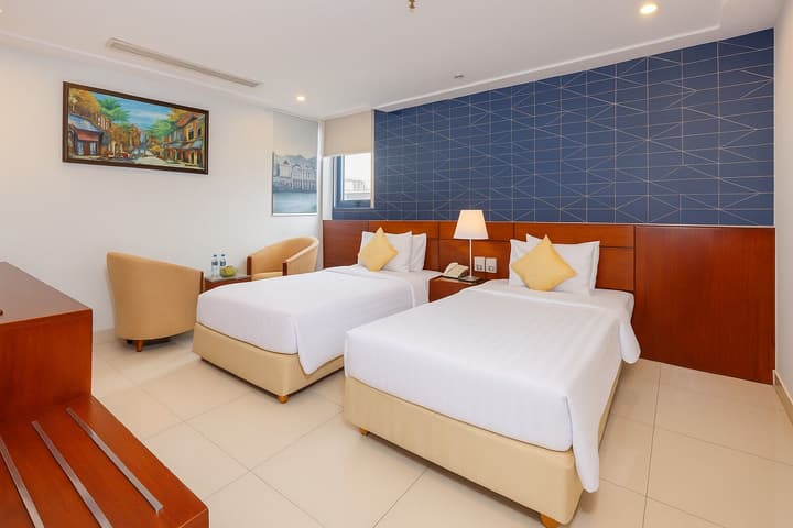 White Lotus Hotel Saigon