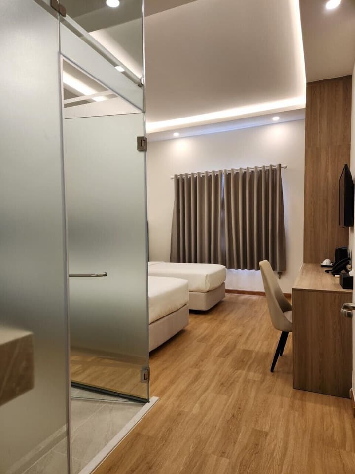 Ruby Hotel