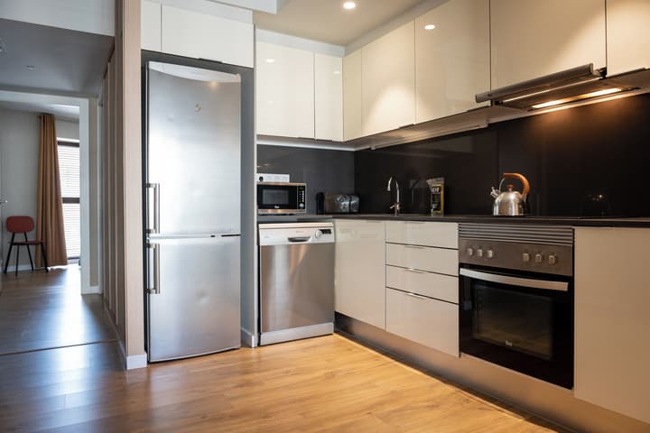 MH Apartments Urban