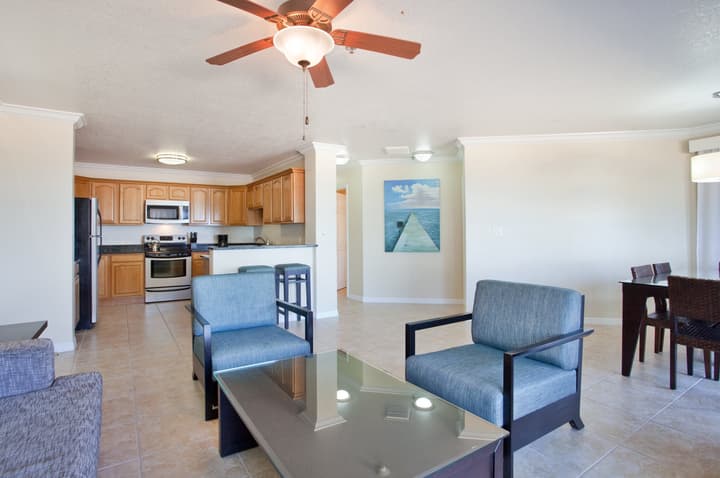 Holiday Inn Resort Grand Cayman by IHG