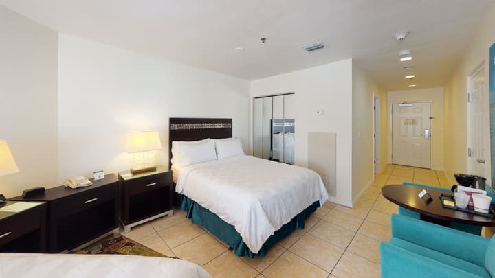 Holiday Inn Resort Grand Cayman by IHG