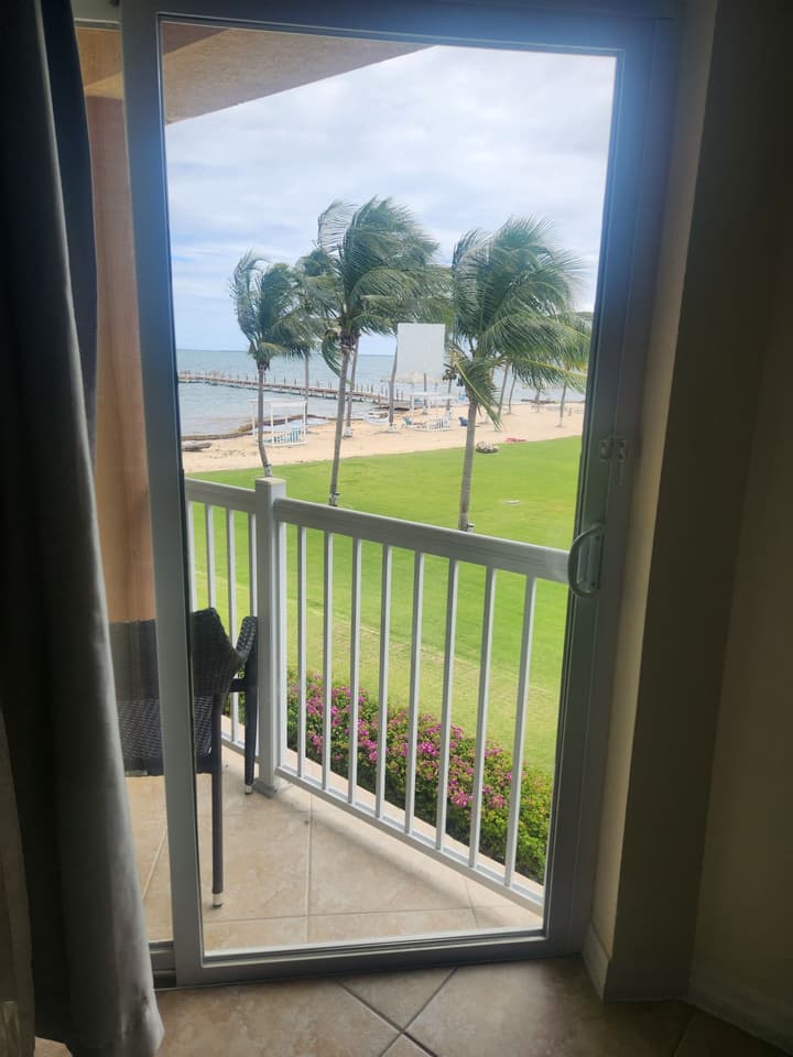 Holiday Inn Resort Grand Cayman by IHG