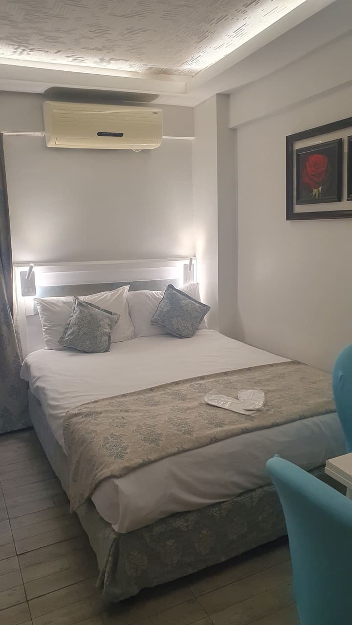 Lemon Residence