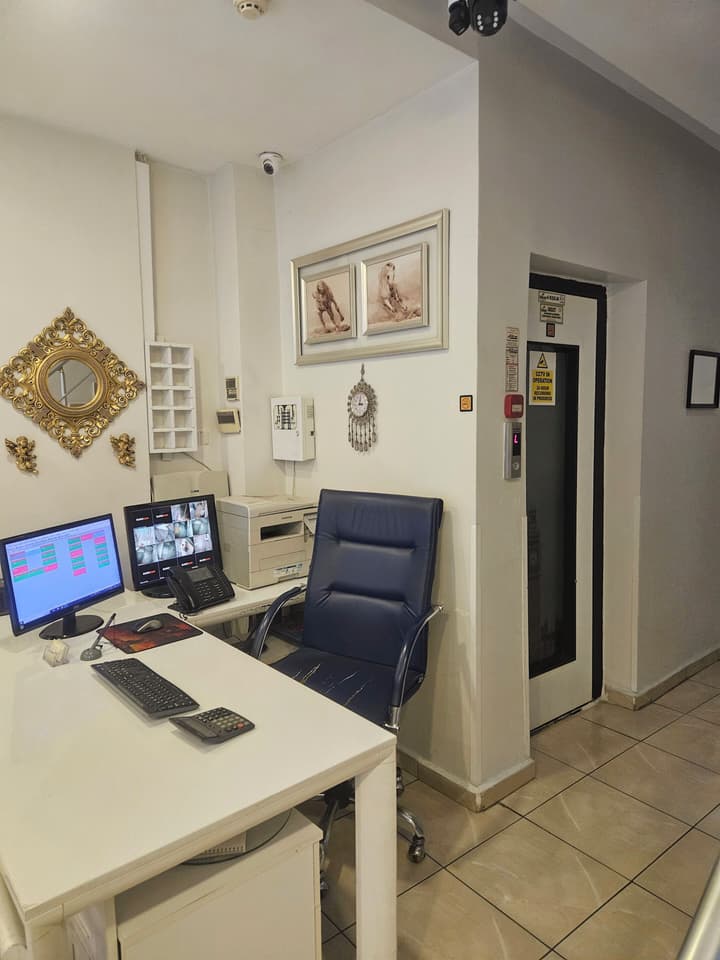 Lemon Residence