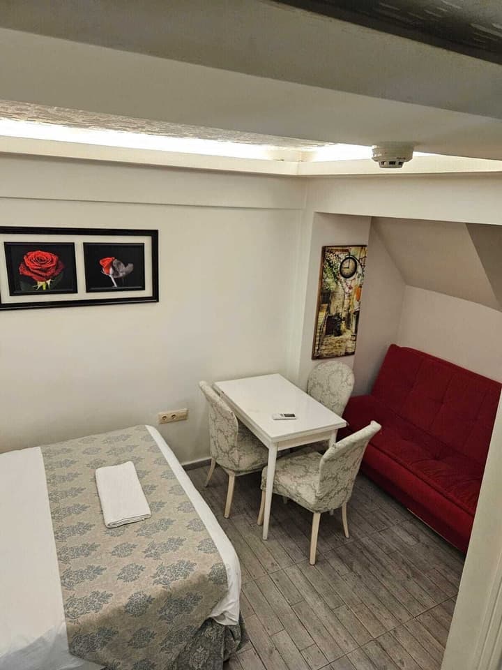 Lemon Residence