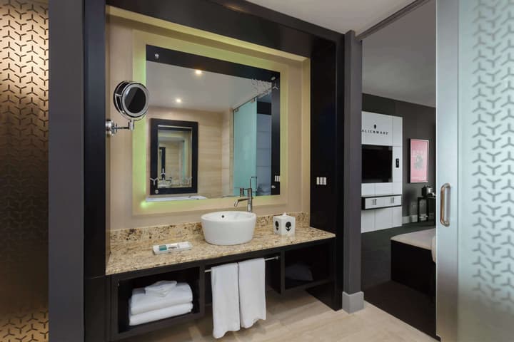 Hilton Panama