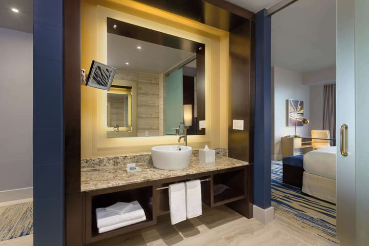Hilton Panama