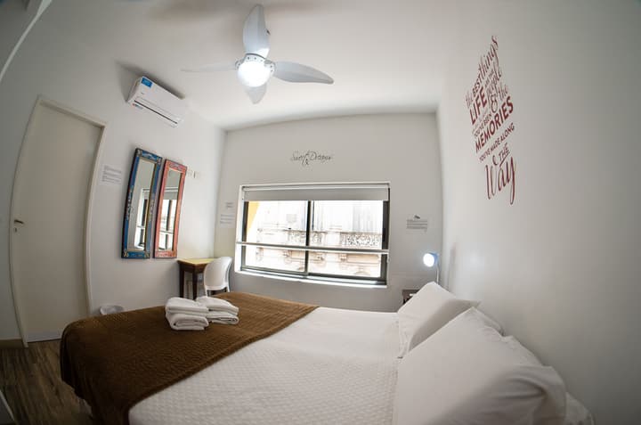 BA Stop Hotel House
