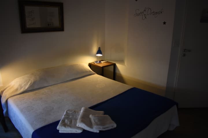 BA Stop Hotel House
