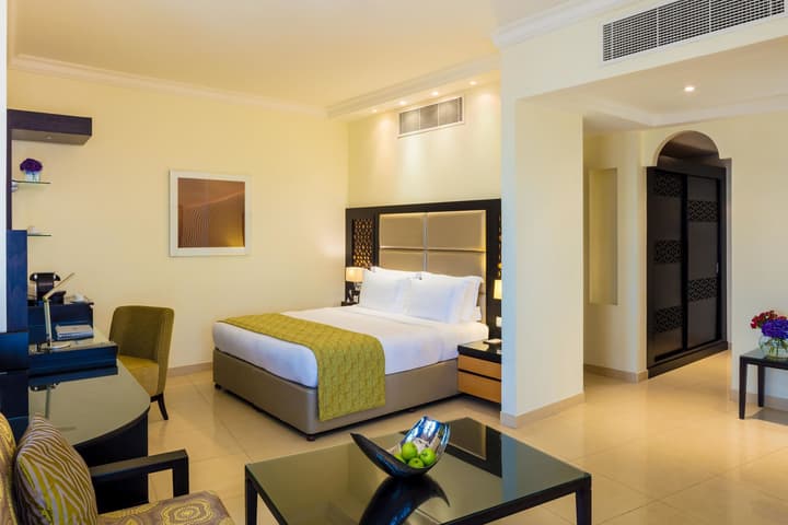 Bahi Ajman Palace Hotel