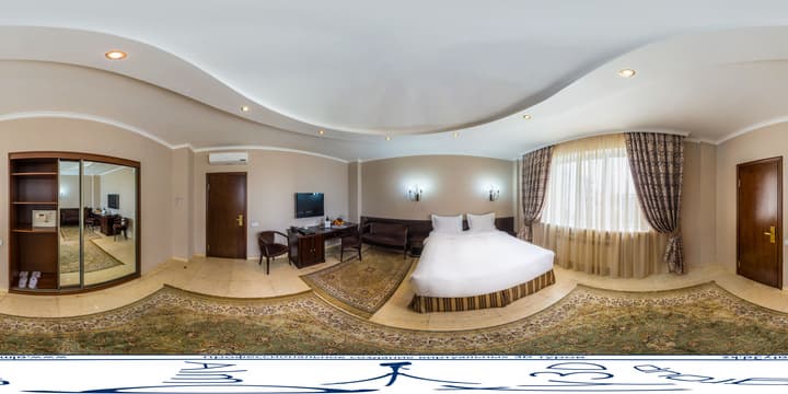 Royal Petrol Hotel