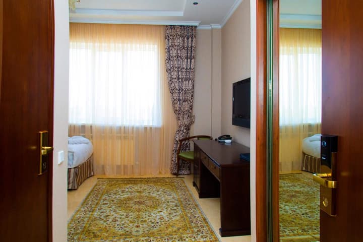 Royal Petrol Hotel