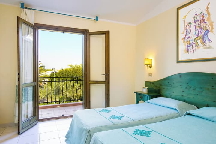 Alba Dorata Resort