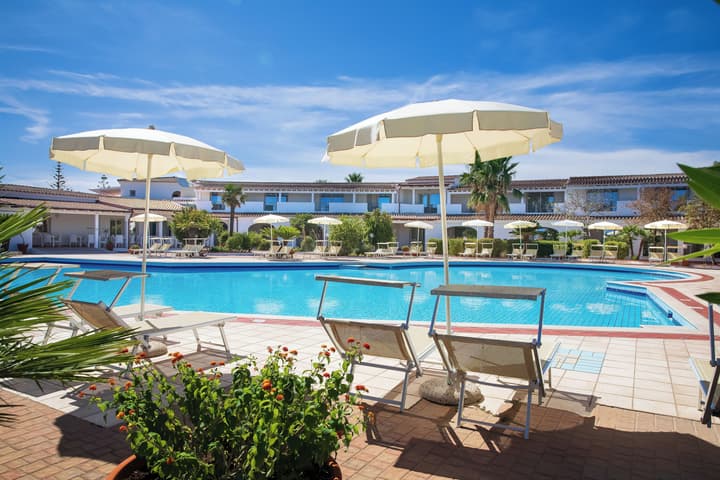 Alba Dorata Resort