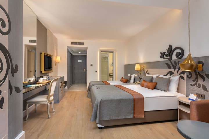 Kirman Belazur Resort & Spa - All Inclusive