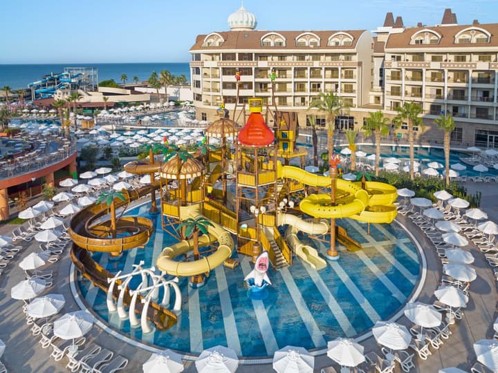 Kirman Belazur Resort & Spa - All Inclusive