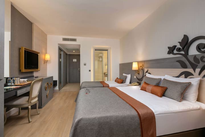Kirman Belazur Resort & Spa - All Inclusive