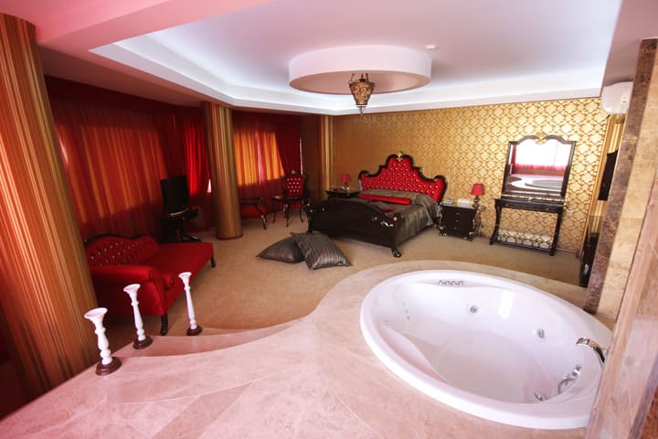 Grand Corner Hotel - Boutique Class