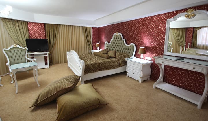 Grand Corner Hotel - Boutique Class