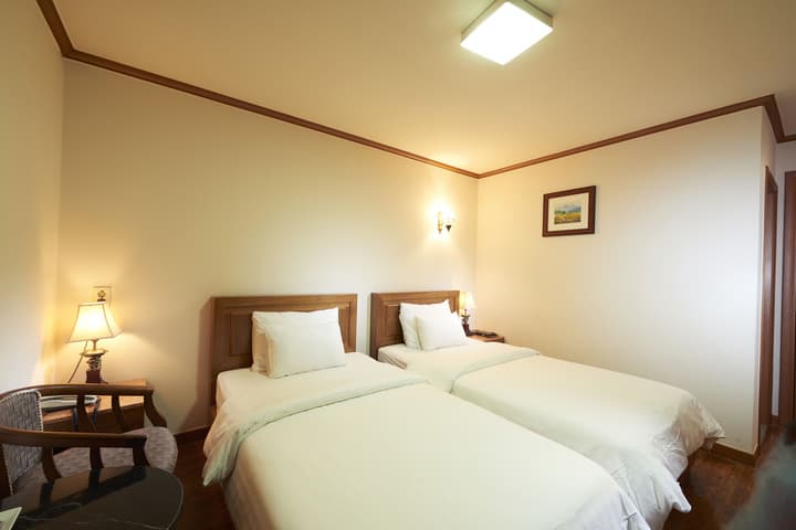 Noble Tourist Hotel Insadong