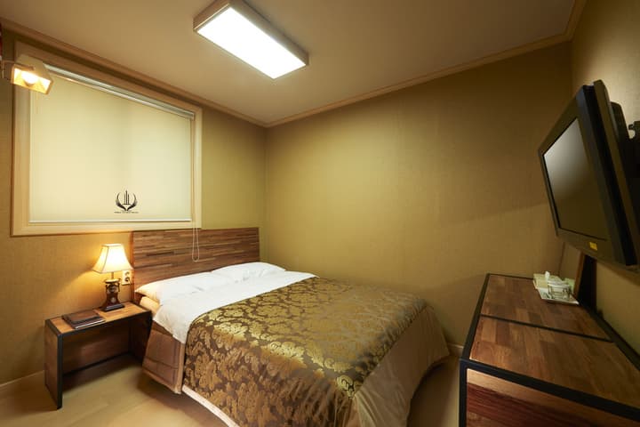 Noble Tourist Hotel Insadong