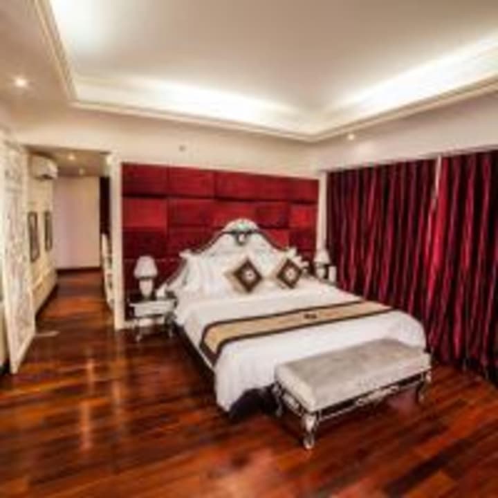 Moonlight Hotel Hue