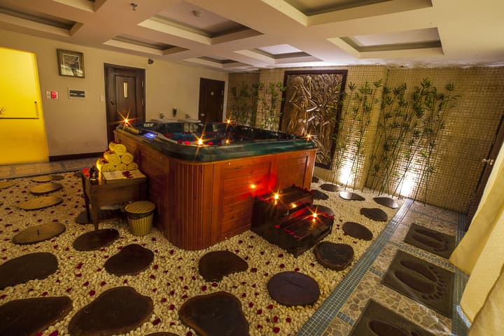 Moonlight Hotel Hue
