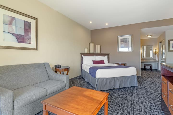 Best Western Plus Bayside Hotel