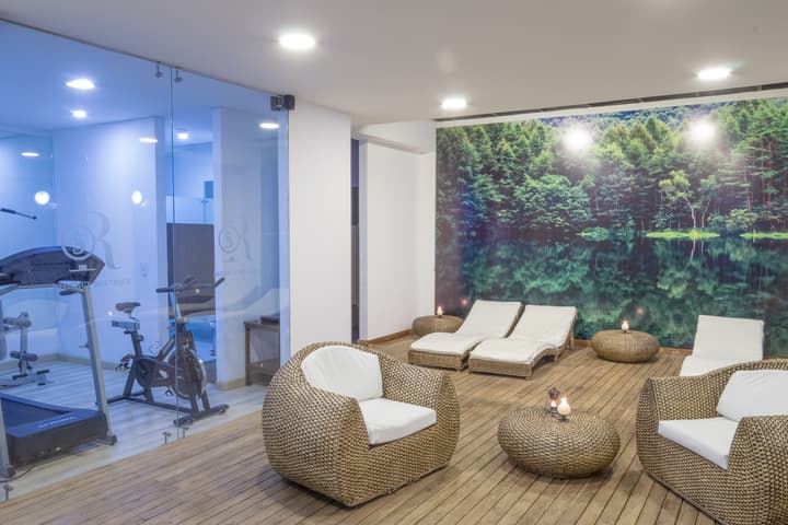 Apartamentos Regency La Feria