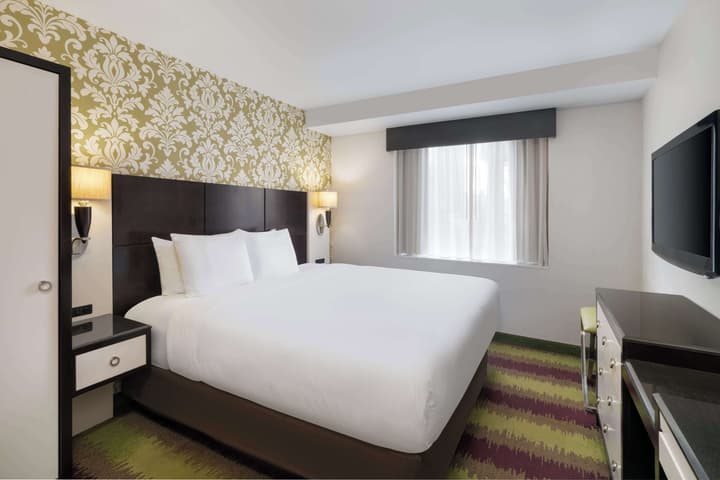 Best Western Premier Herald Square