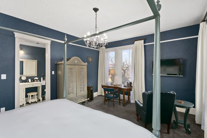 Patterson Inn