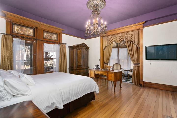 Patterson Inn
