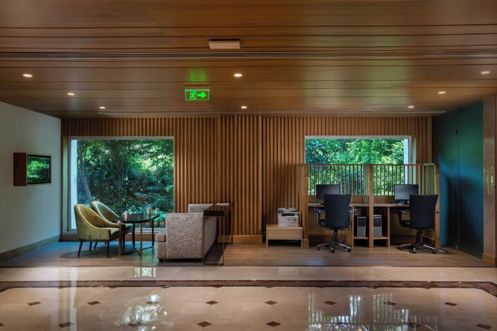 Holiday Inn Agra MG Road by IHG