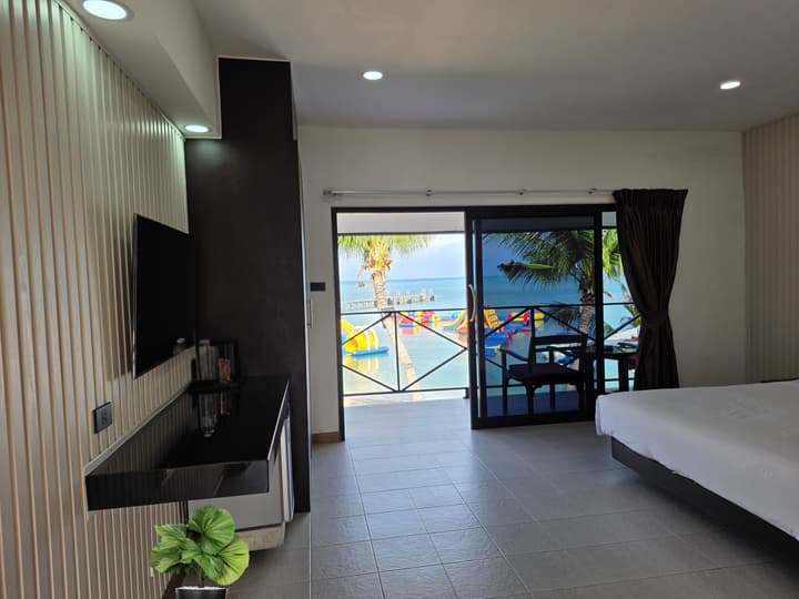 Samui Pier Beach Front Resort