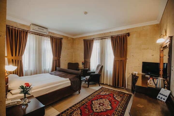 Royal Stone Houses - Goreme