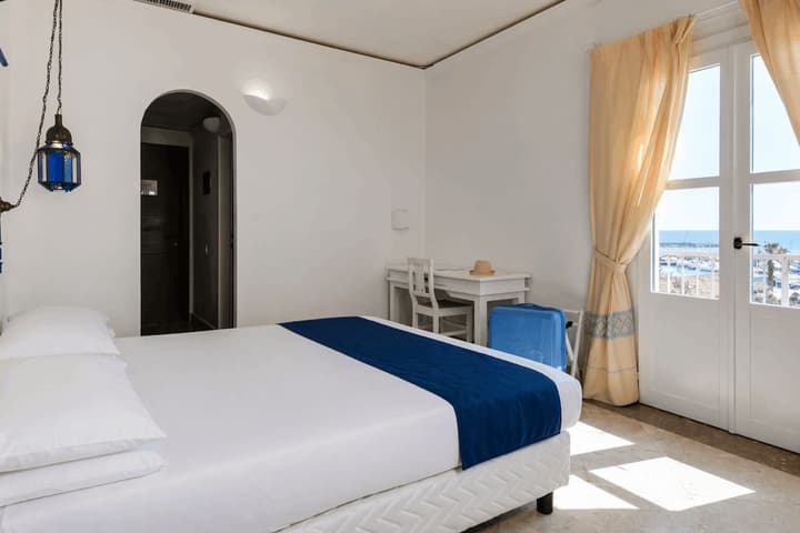 Phi Hotel Sighientu