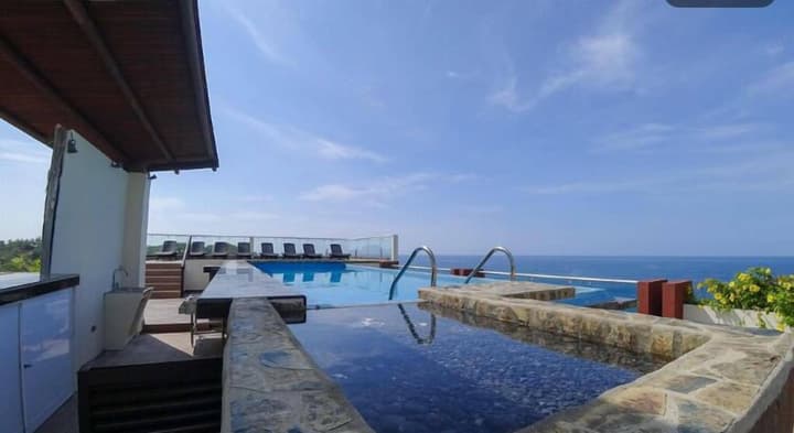 Pacific King Hotel