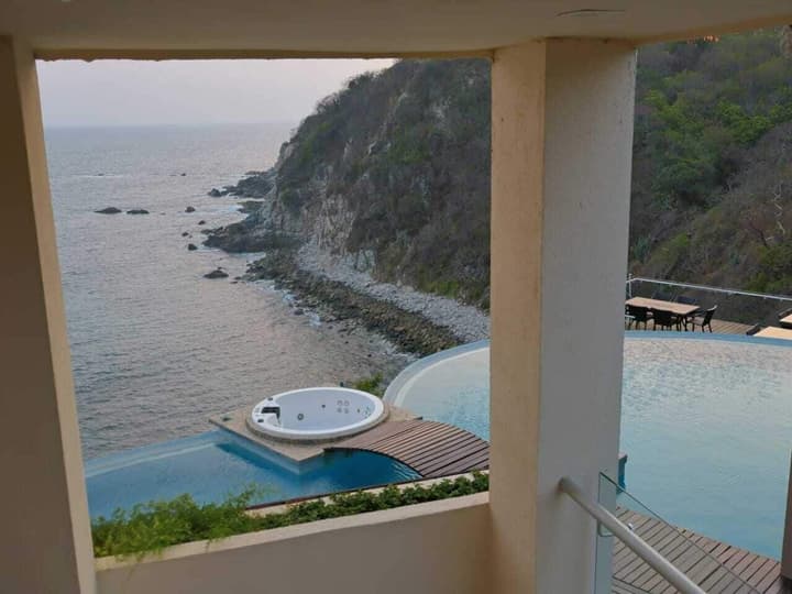 Pacific King Hotel